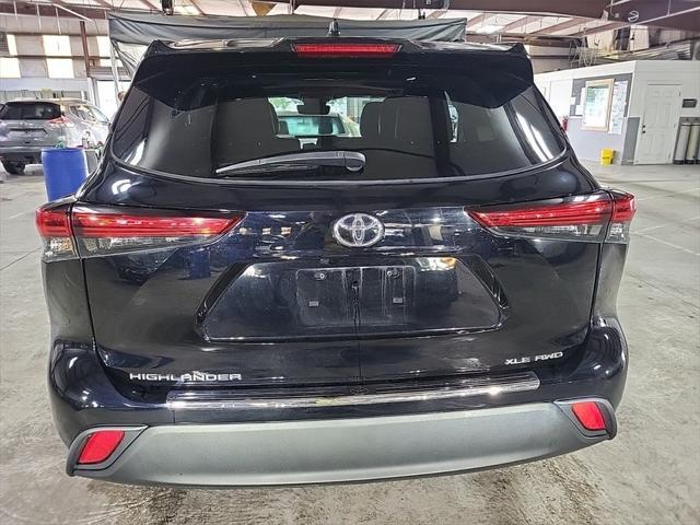 used 2023 Toyota Highlander car, priced at $36,998