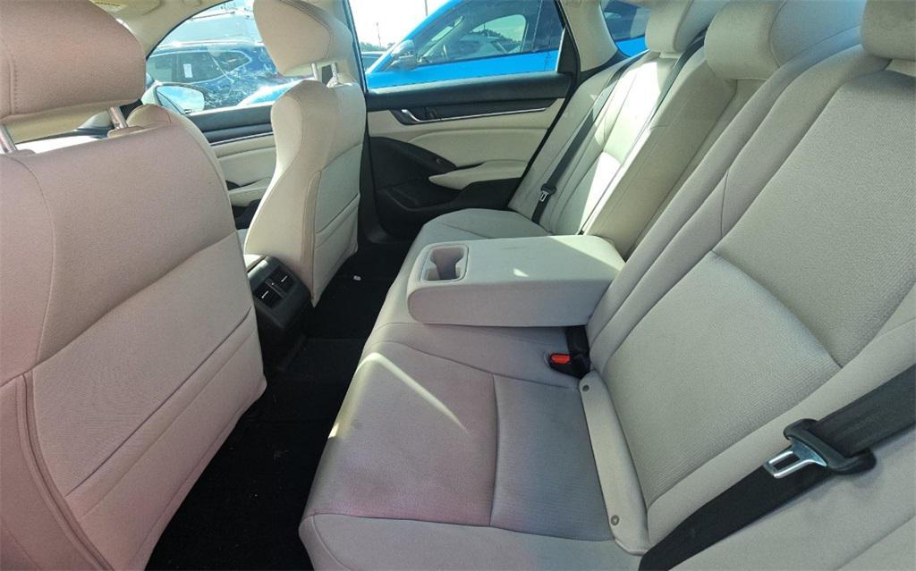 used 2020 Hyundai Santa Fe car, priced at $23,599