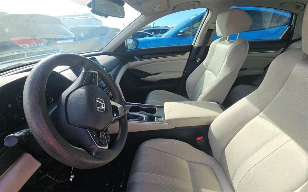 used 2020 Hyundai Santa Fe car, priced at $23,599