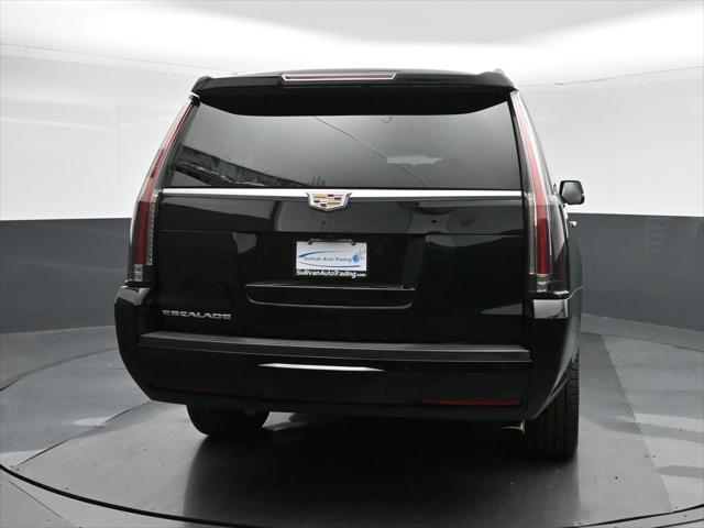 used 2018 Cadillac Escalade ESV car, priced at $34,998