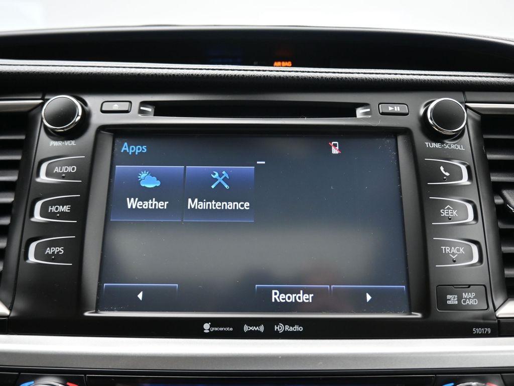 used 2018 Toyota Highlander car, priced at $26,998