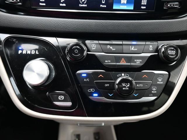 used 2023 Chrysler Pacifica car, priced at $21,998