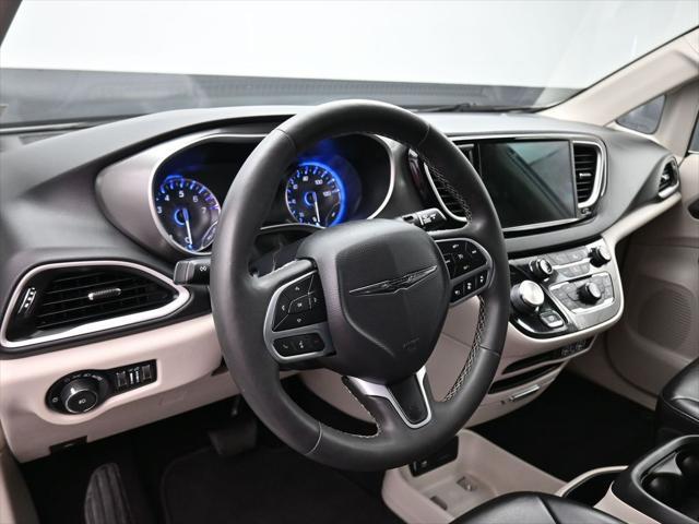 used 2023 Chrysler Pacifica car, priced at $21,998
