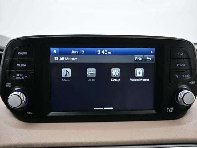 used 2019 Hyundai Santa Fe car, priced at $24,998