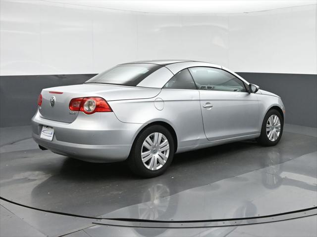 used 2009 Volkswagen Eos car, priced at $5,200