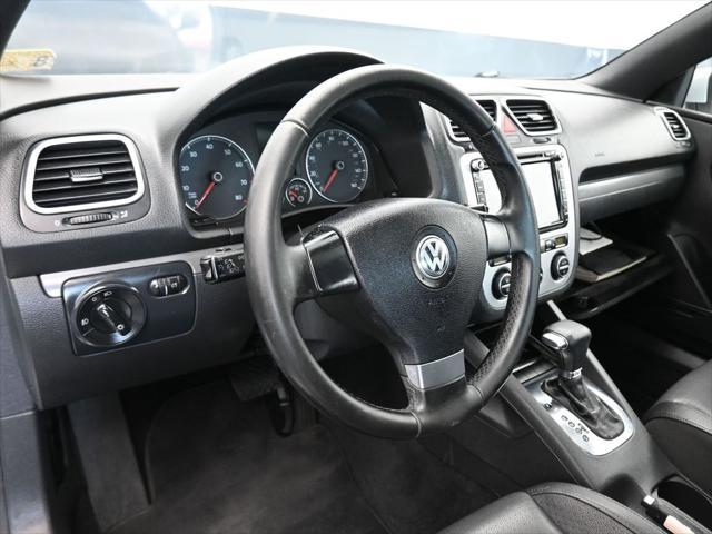 used 2009 Volkswagen Eos car, priced at $5,200