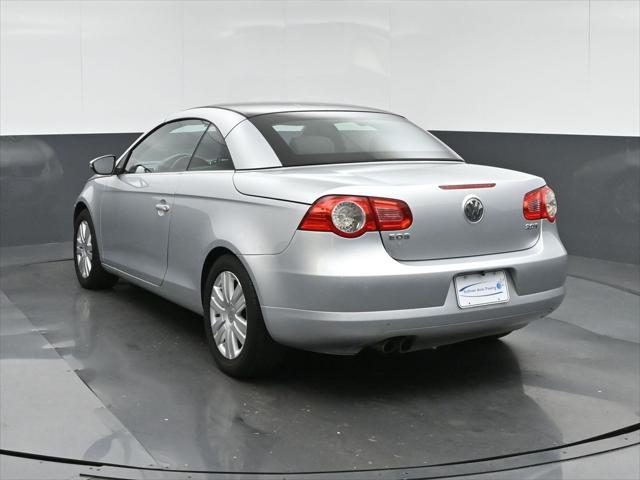 used 2009 Volkswagen Eos car, priced at $5,200