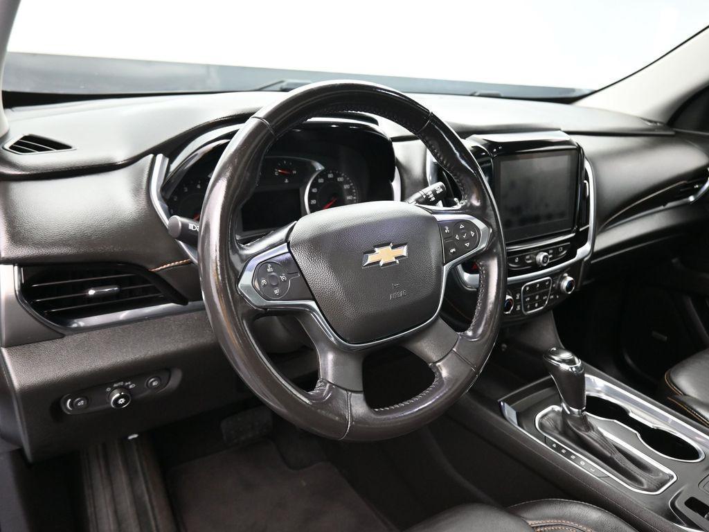 used 2018 Chevrolet Traverse car, priced at $22,399