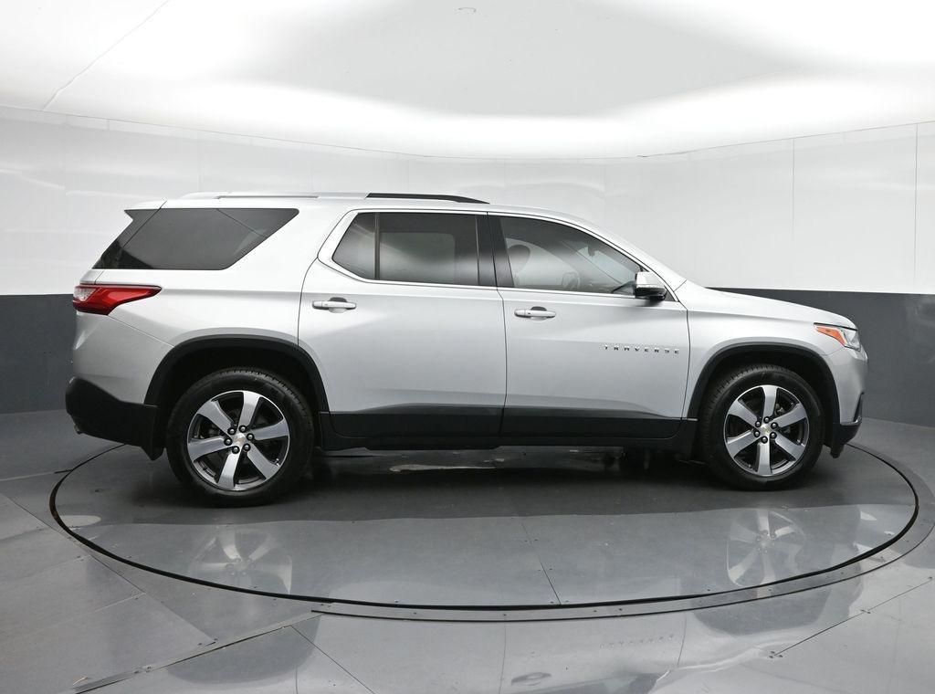 used 2018 Chevrolet Traverse car, priced at $22,399