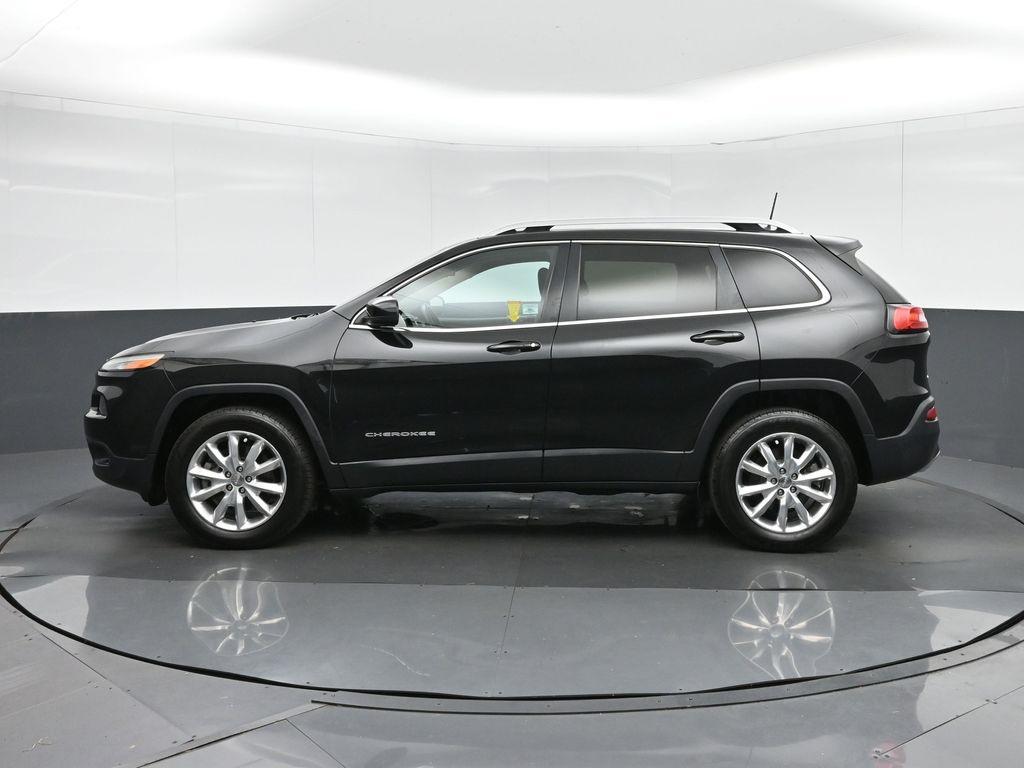 used 2016 Jeep Cherokee car, priced at $15,499