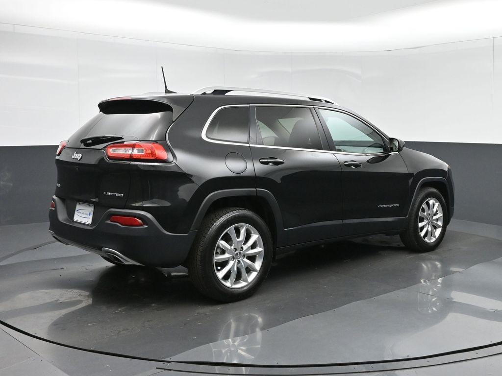 used 2016 Jeep Cherokee car, priced at $15,499