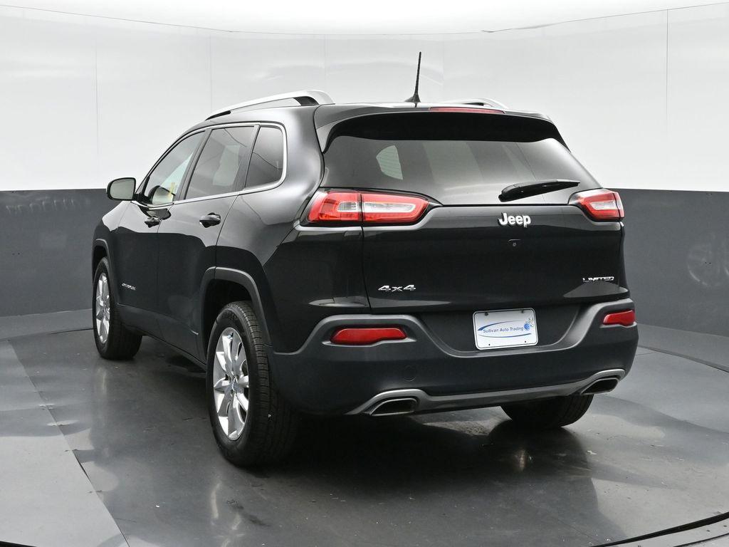used 2016 Jeep Cherokee car, priced at $15,499