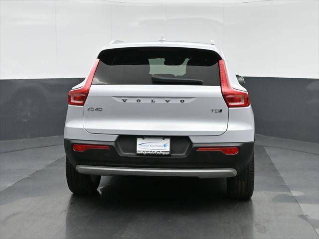 used 2021 Volvo XC40 car, priced at $27,998