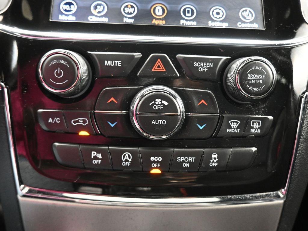 used 2021 Jeep Grand Cherokee car, priced at $21,499
