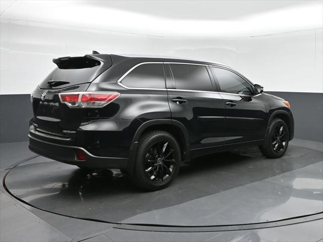 used 2016 Toyota Highlander car, priced at $25,906