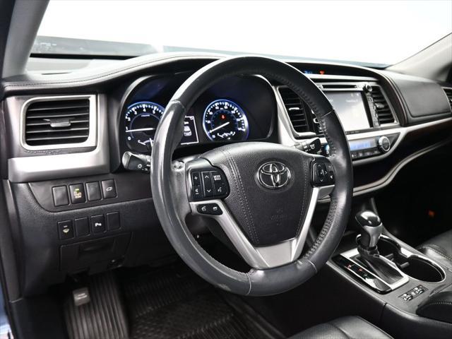 used 2016 Toyota Highlander car, priced at $25,906