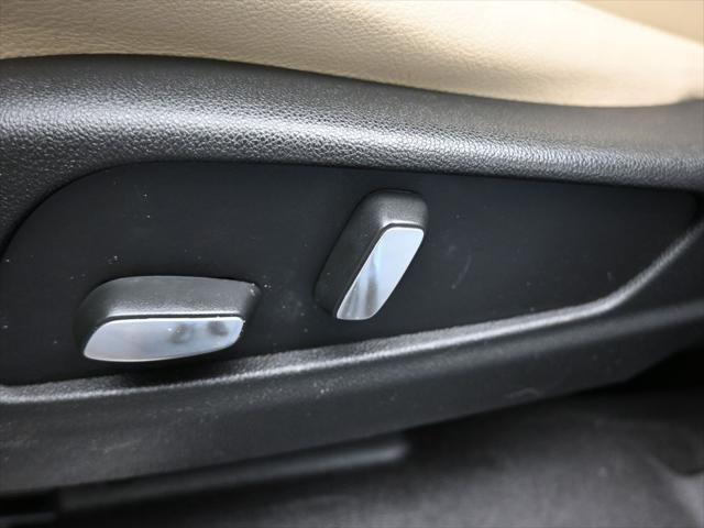 used 2018 Cadillac XT5 car, priced at $17,988