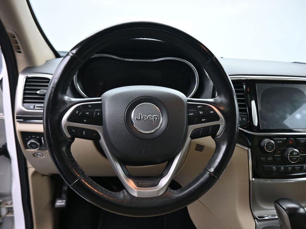 used 2020 Jeep Grand Cherokee car, priced at $23,889