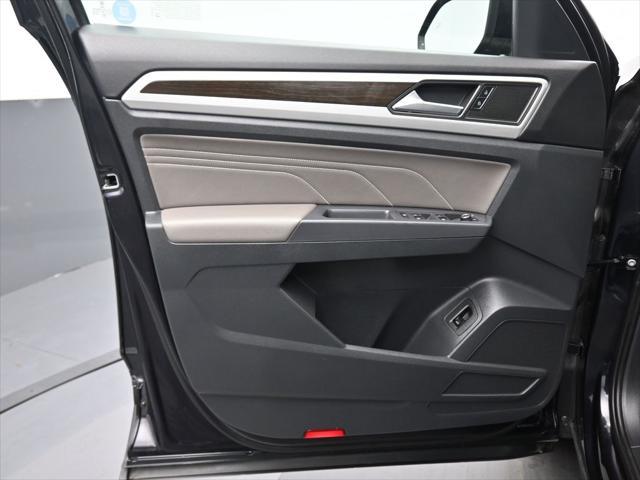 used 2021 Volkswagen Atlas car, priced at $30,499