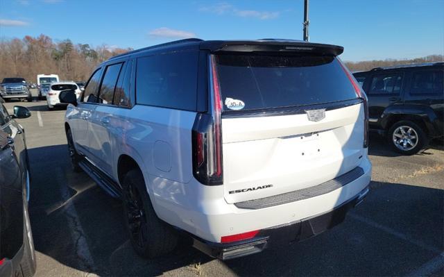 used 2021 Cadillac Escalade ESV car, priced at $68,999