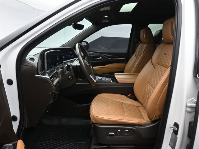 used 2021 Cadillac Escalade ESV car, priced at $66,888