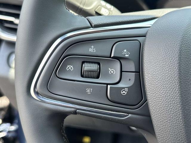 new 2025 Buick Envista car, priced at $26,685