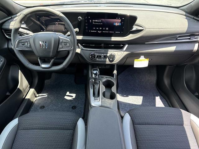 new 2025 Buick Envista car, priced at $26,685
