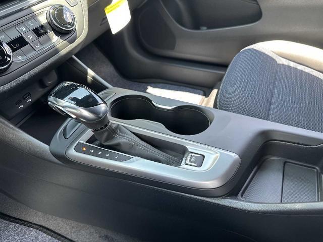 new 2025 Buick Envista car, priced at $26,685