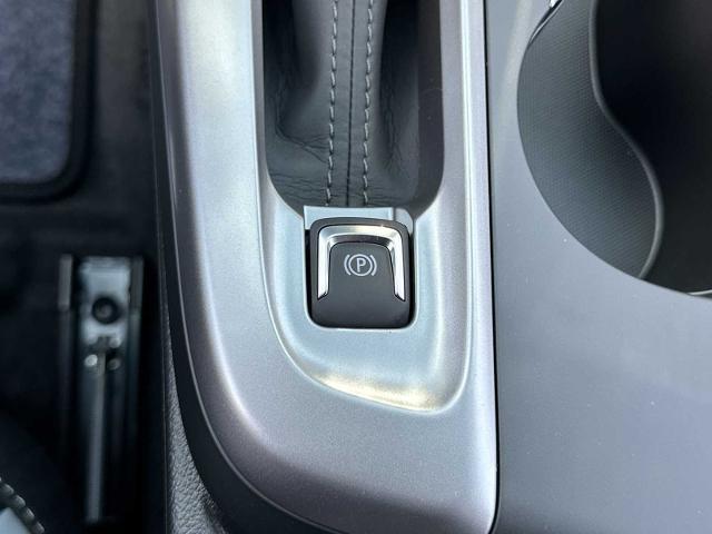 new 2025 Buick Envista car, priced at $26,685
