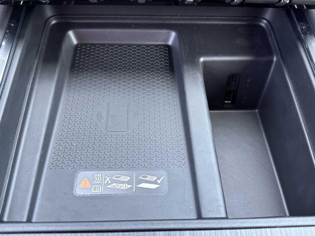 new 2025 GMC Acadia car, priced at $49,725