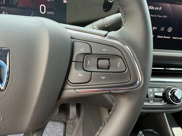 new 2025 Buick Envista car, priced at $26,685