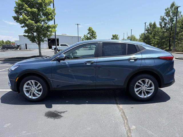 new 2025 Buick Envista car, priced at $26,685