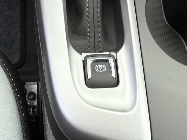 new 2025 Buick Envista car, priced at $26,685