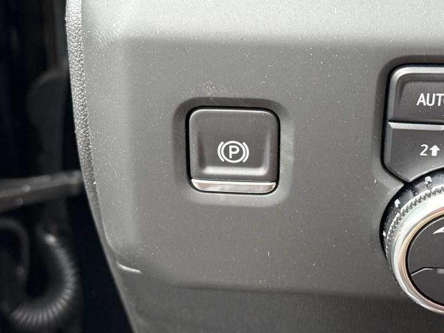 new 2025 GMC Sierra 1500 car, priced at $79,239