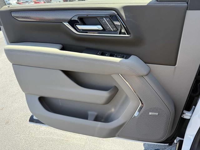 new 2025 GMC Yukon car, priced at $73,210