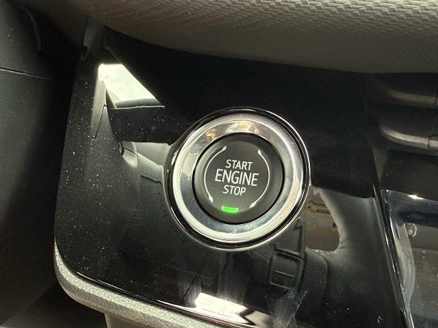 new 2025 Buick Envision car, priced at $37,990