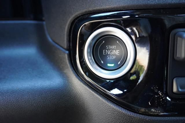 new 2025 GMC Sierra 1500 car, priced at $52,625