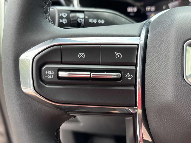 new 2025 GMC Canyon car, priced at $45,970