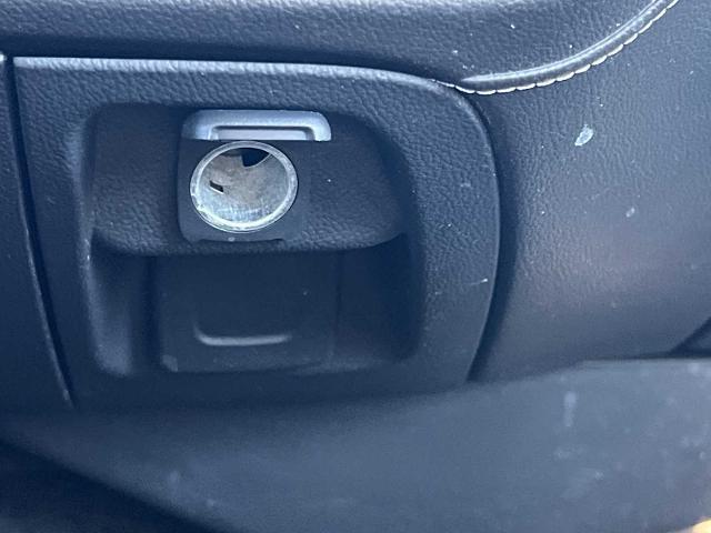 used 2016 GMC Sierra 1500 car, priced at $13,985