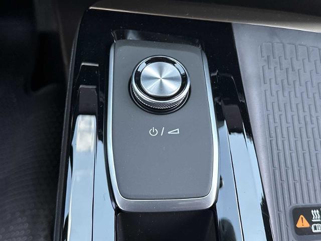 new 2025 Buick Enclave car, priced at $56,195