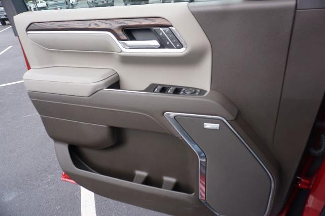 new 2025 GMC Sierra 1500 car, priced at $58,370