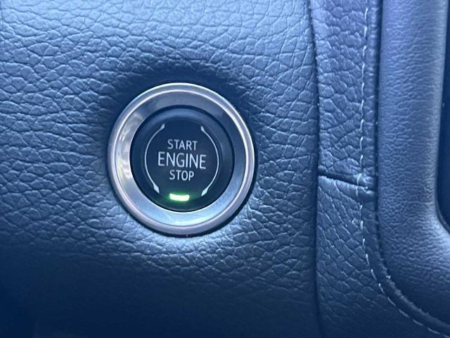 used 2021 GMC Yukon car, priced at $46,885