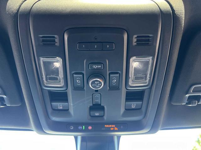 used 2021 GMC Yukon car, priced at $46,885