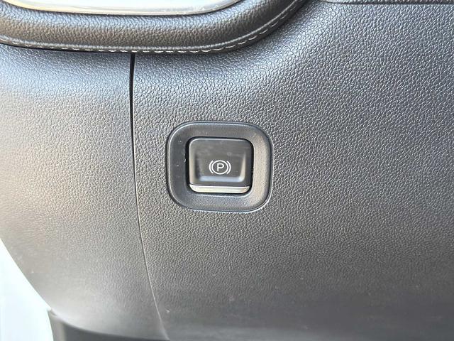 used 2020 Chevrolet Silverado 1500 car, priced at $26,785