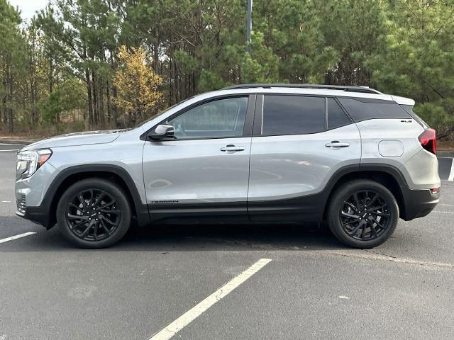 used 2024 GMC Terrain car, priced at $25,495