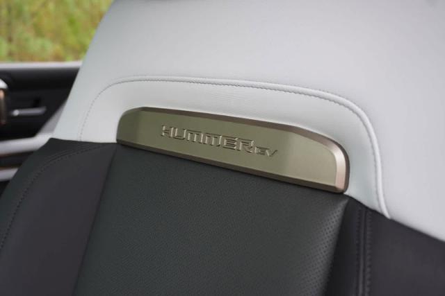 new 2025 GMC HUMMER EV Pickup car, priced at $95,085