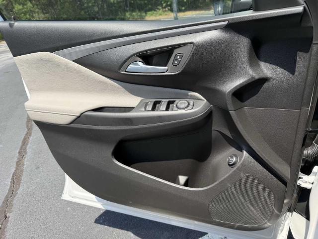 new 2025 Buick Envista car, priced at $32,185