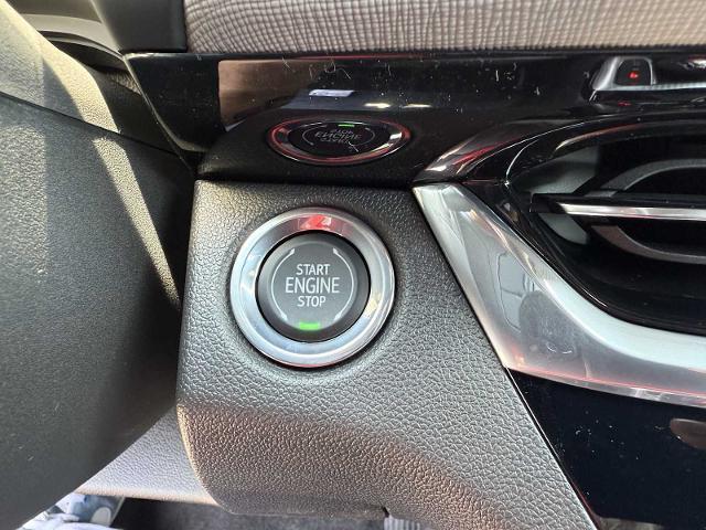 new 2025 Buick Envista car, priced at $32,185