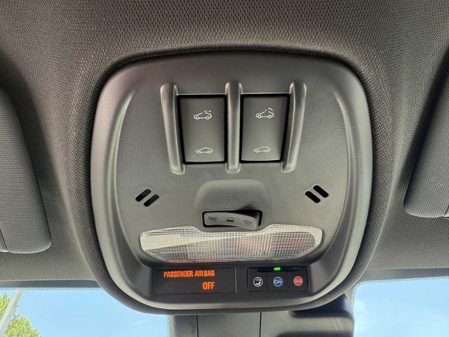new 2025 Buick Envista car, priced at $32,185