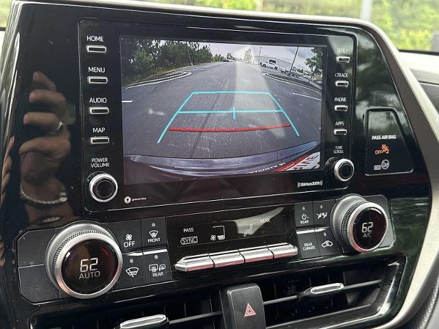 used 2022 Toyota Highlander car, priced at $31,985